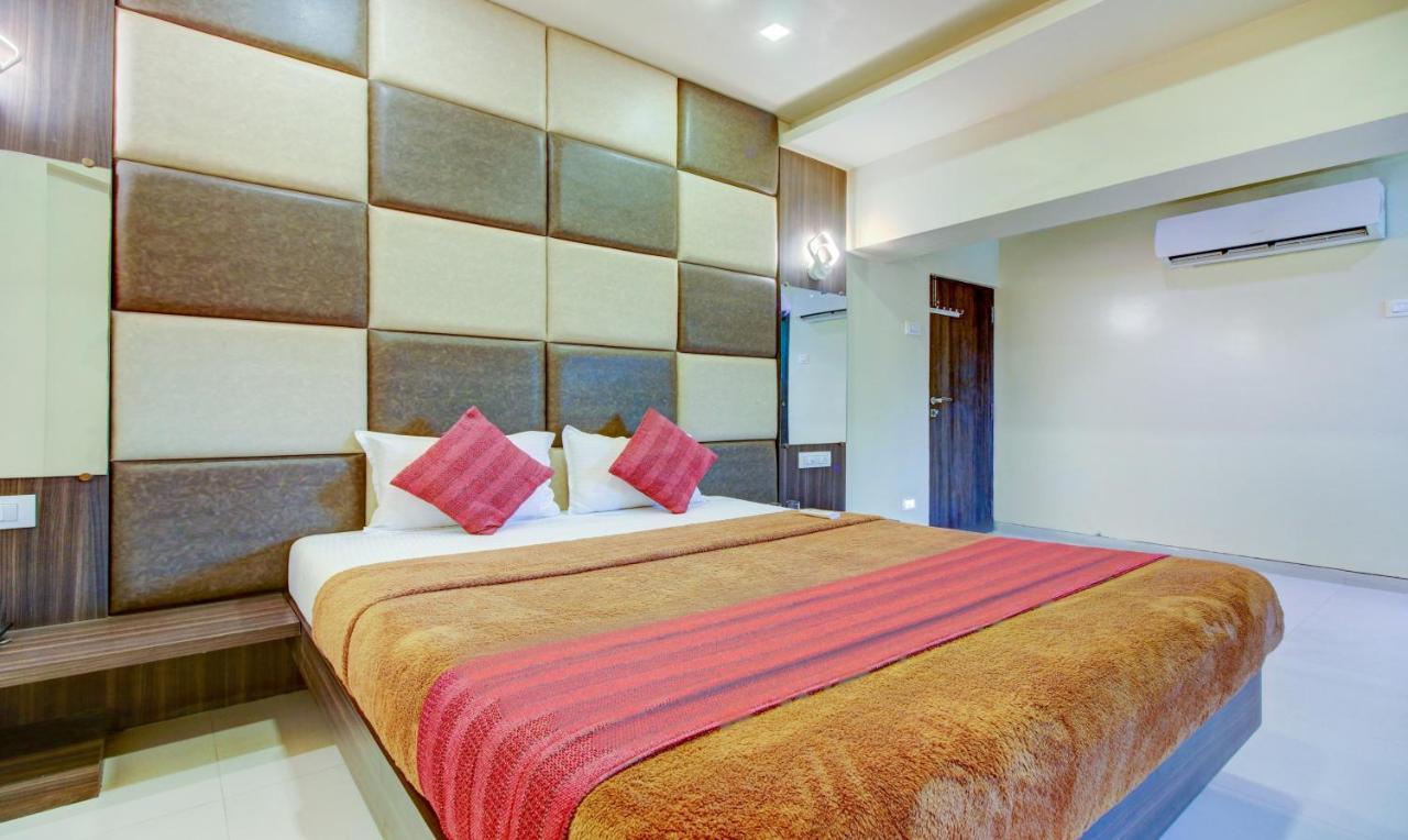 K D Residency Hotel Kalyan Exterior photo